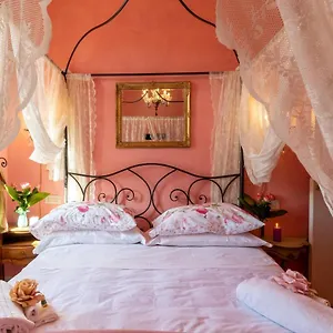 https://verdeconiglio-possibilita-di-self-check-in.it-tuscanyhotel.com